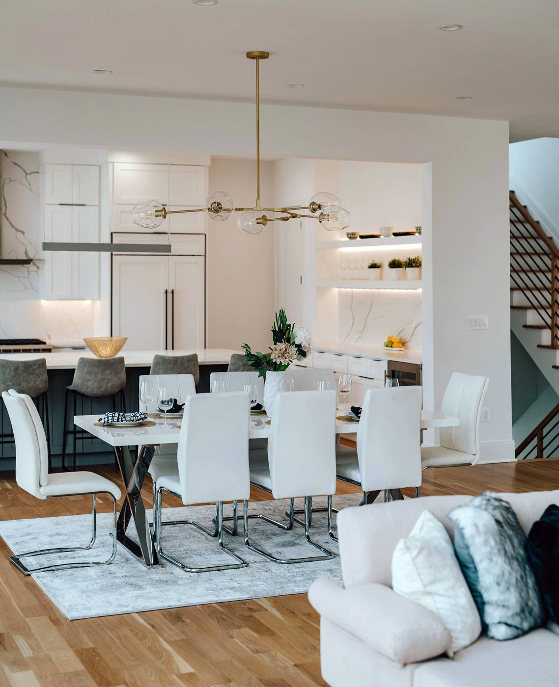 Comedores Blancos - Elegancia y Versatilidad – Decora Ideas